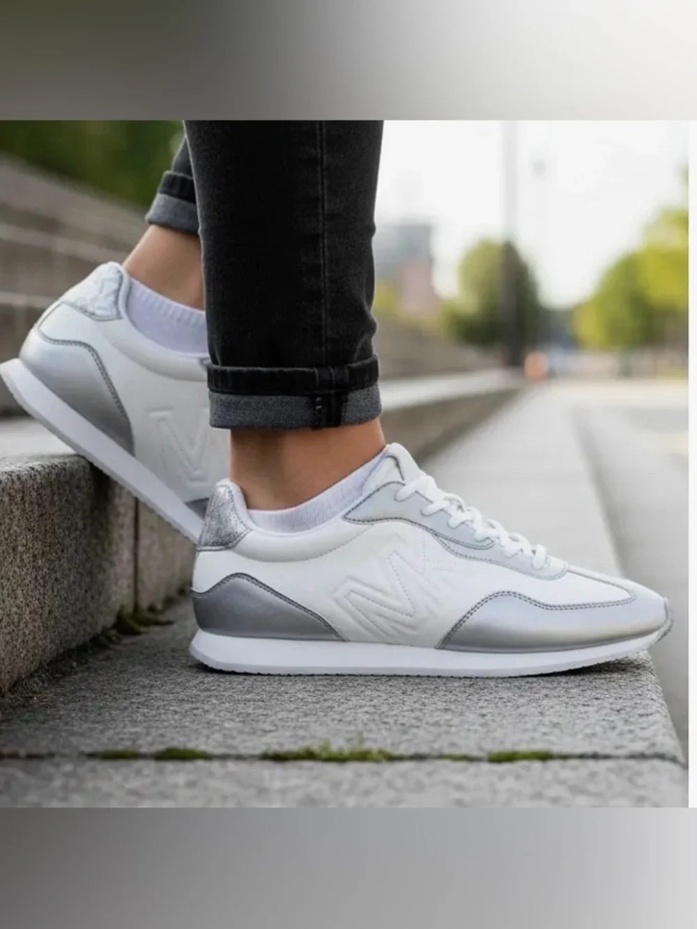 Michael Kors sleek low